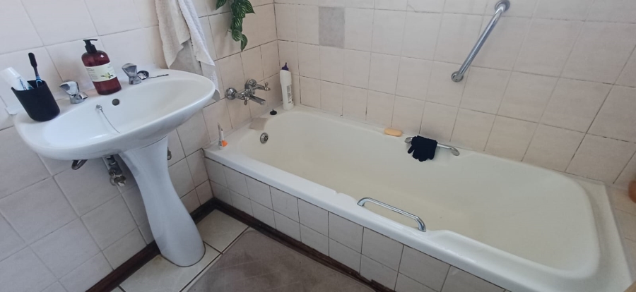 2 Bedroom Property for Sale in Bethlehem Free State